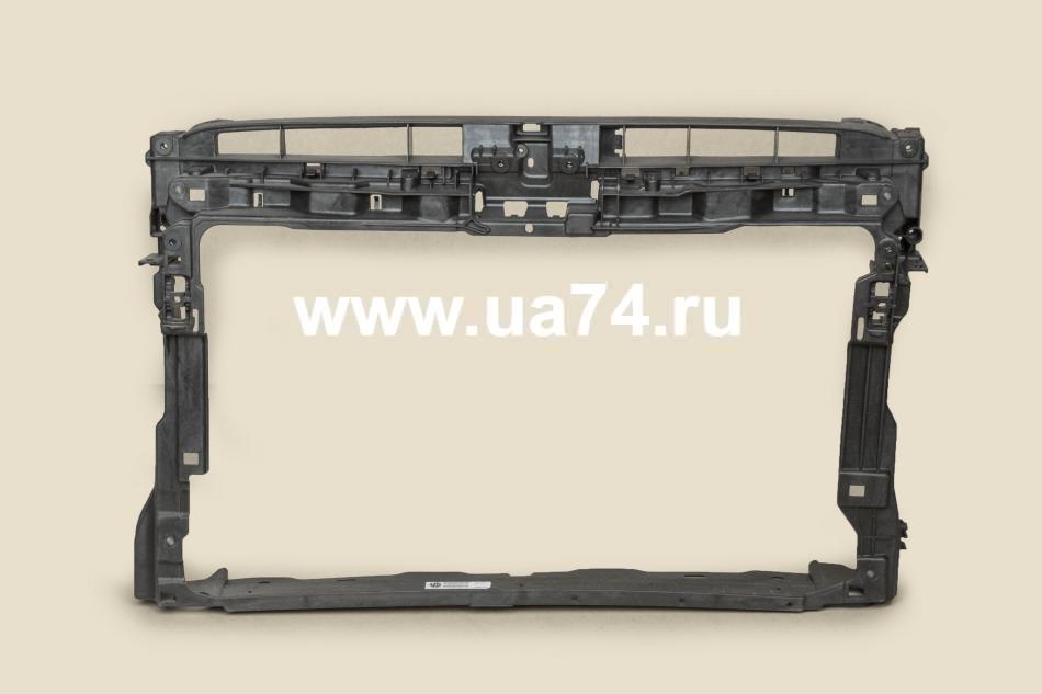 Рамка радиатора пластик Volkswagen Golf VII 12-13 (UKB12-39110 / VW0910A / VG03036A / VG9295-11AP / VG0910A) Тайвань