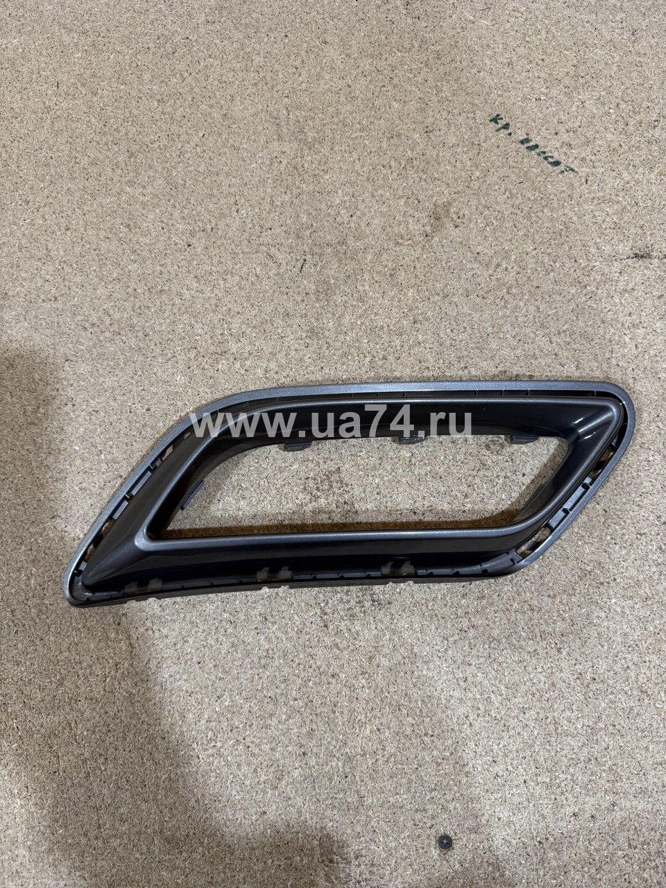 Накладка заднего бампера под выхлопную трубу левая Kia K5 2019-2024 (Китай)