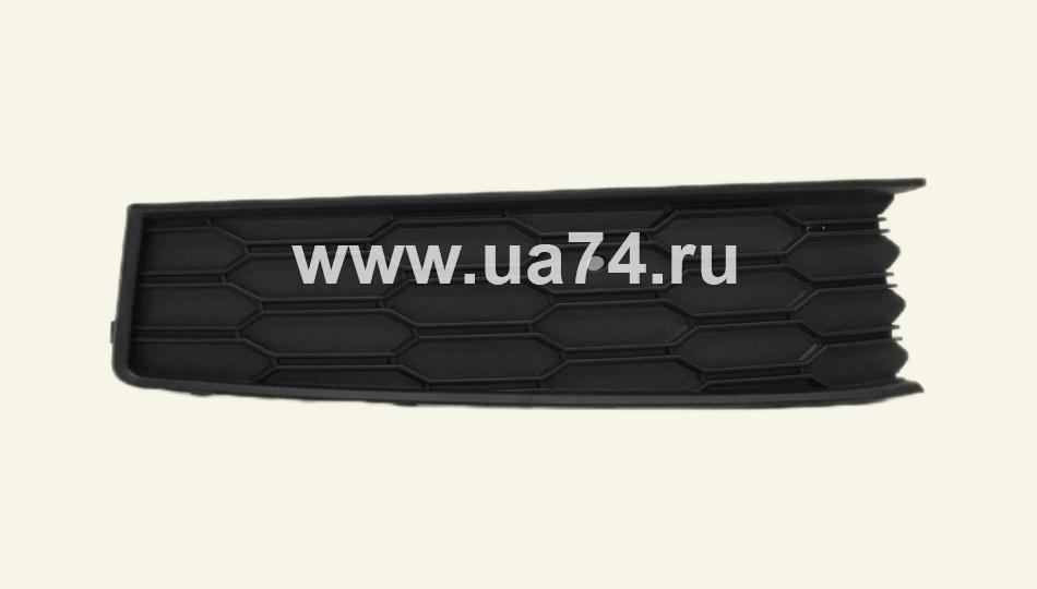 Решетка в бампер под туманку Skoda Rapid 20- Правая (ST-30-0028 / SAT)