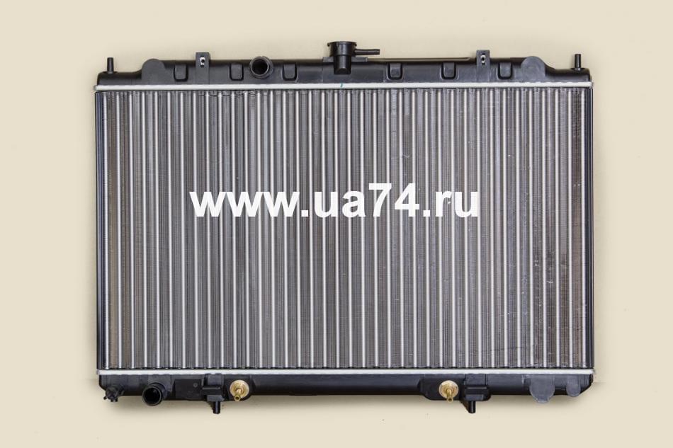 Радиатор трубчатый NISSAN AVENIR / TINO V10 QG18EM / EXPERT QG18 98- (SG-NS0003-W11 / SAT)