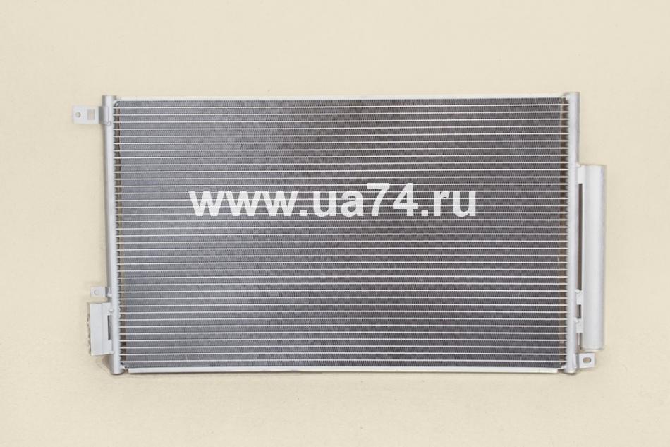 Радиатор кондиционера FIAT GRANDE PUNTO / CORSA D 06- Дизель (93168140 / ST-OP06-394-0 / SAT)