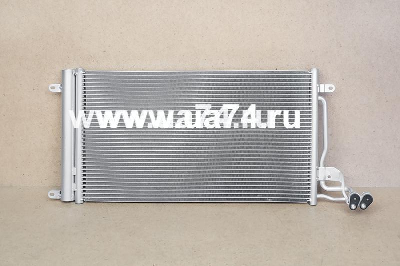 Радиатор кондиционера Skoda Fabia 1.2T/1.6TD 07-/ Volkswagen Polo Sedan 10- (1040093Zh / Termal)