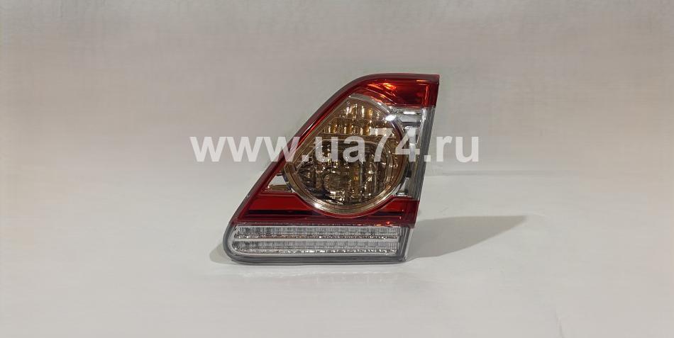 Фонарь внутренний Toyota Corolla 10-12 Правый (TY051070R / ST-212-1311R-LD / TYCRL10-750-R) Китай