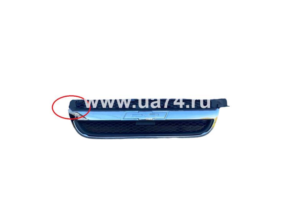 Решетка радиатора Chevrolet Aveo (T250) 2005-2012 (Сломано крепление) Дисконт 10%