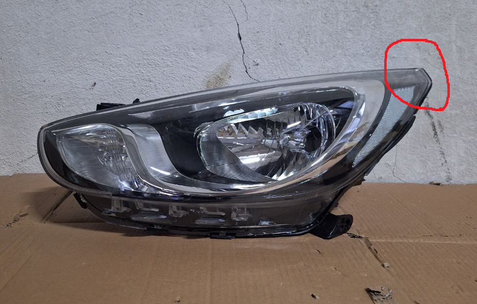 Фара Hyundai Solaris 2010-2014 Левая (Китай / Сломано крепление) Дисконт 20%