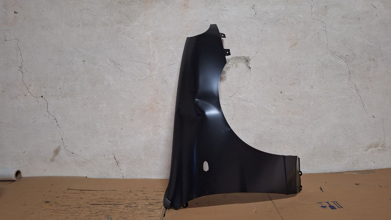 Крыло правое Chevrolet Lanos 2005-2009 (Вмятина / Тайвань) Дисконт 50%