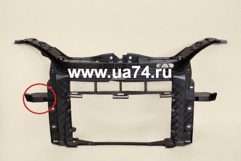 Рамка радиатора Ford Fusion 2002-2012 (Тайвань / Сломано крепление) Дисконт 20%