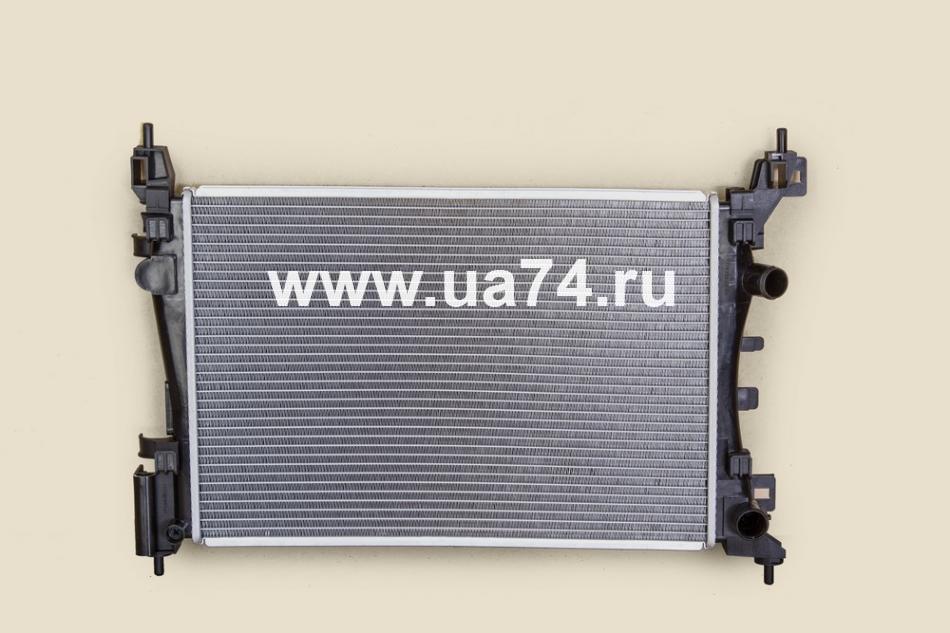 Радиатор пластинчатый OPEL CORSA D 06-13 1.0-1.6L (1300279 / 55701408 / OP0008 / SAT)