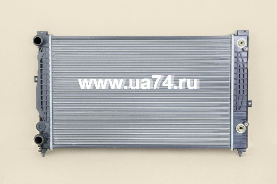 Радиатор трубчатый AUDI A4 / S4 1.6 / 1.8 / 1.8T / 1.9TD 94-00 / AUDI A6 / S6 1.9TD 97-04 / VW PASSAT B5+ 1.6 / 1.8T / 1.9TD / 2.0 / 2.3 00-05 (8D0121251P / SG-VW0003 / SAT)