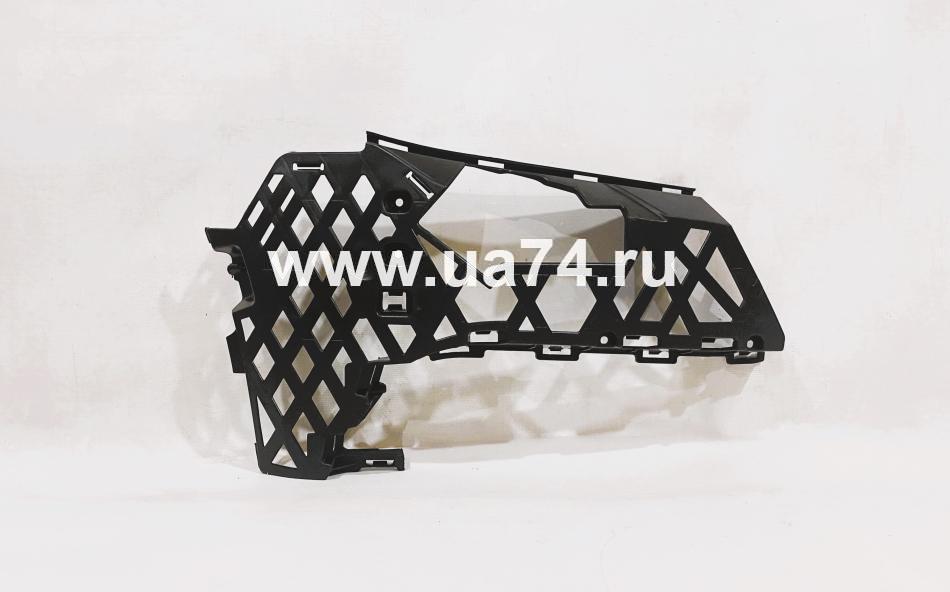 Крепление бампера переднее №2 правое Volkswagen Passat B8 2014-2020 (Китай)