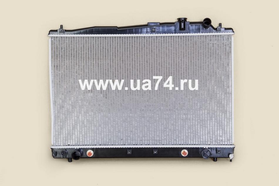 Радиатор пластинчатый TOYOTA ESTIMA 1MZ 99-  (V-3,0L) (1640020170 / TY0030-MZ / SAT)