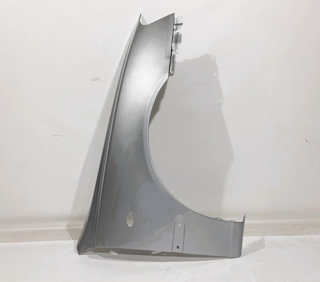 Крыло Hyundai Accent 00-08 (Тагаз) Правое Серый кварц S01 (Серебристое)
